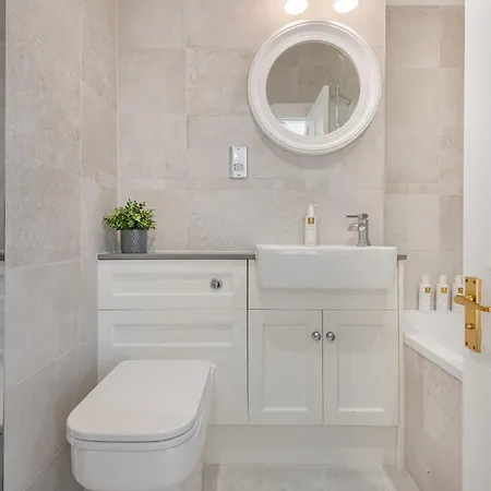 The Retreat - Luxury Home, Ferienhaus